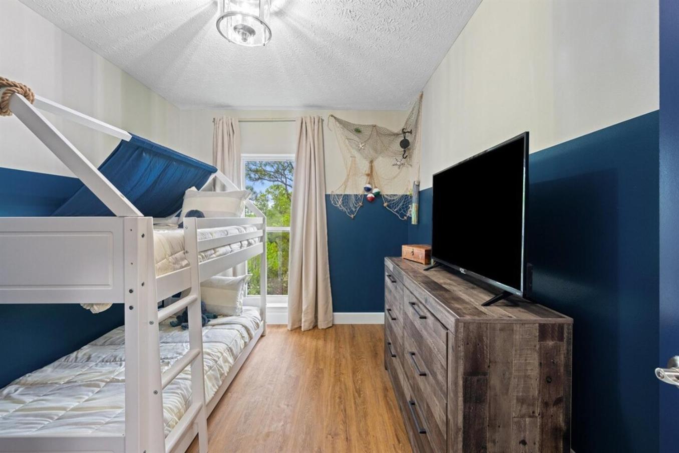 Holiday home Sleeps 58 Large Familycorporate Gatherings *