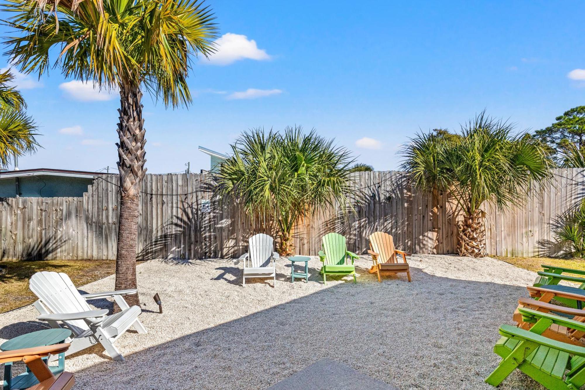 Pet Friendly House New Tastefully Remodeled W Golf Cart Included! *