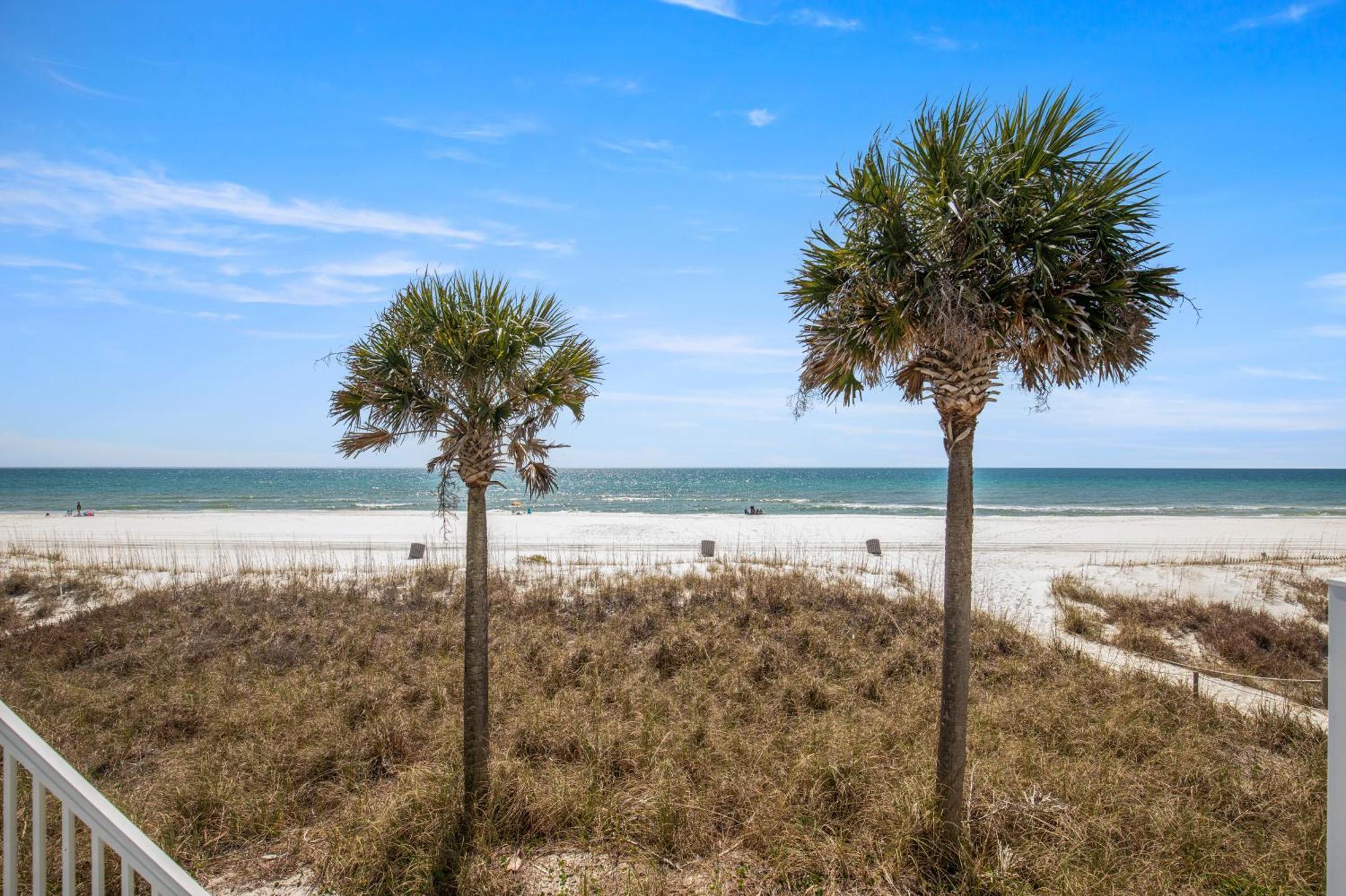 3br, 3ba Beachfront Townhome! Sleeps 11! Ocean View! Steps To The Beach! * Panama City Beach