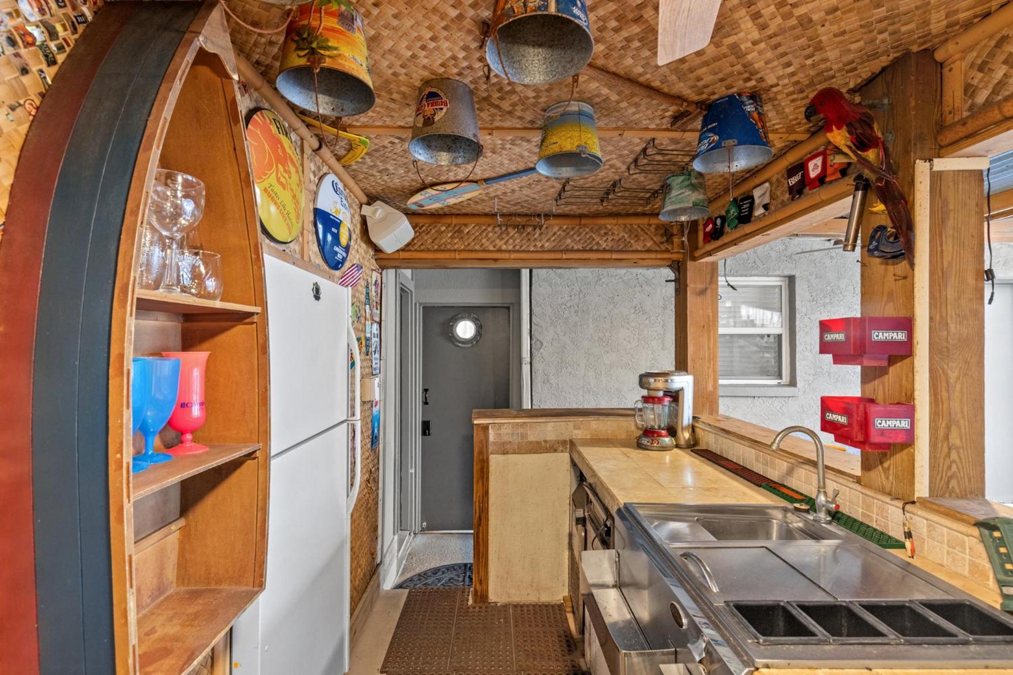 128 Kelly St | Beachy Keen Holiday home *