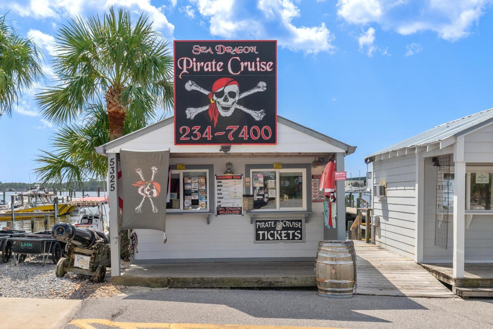 Beautiful 3rd Floor W Gulf Front Master - Near Pier Park *