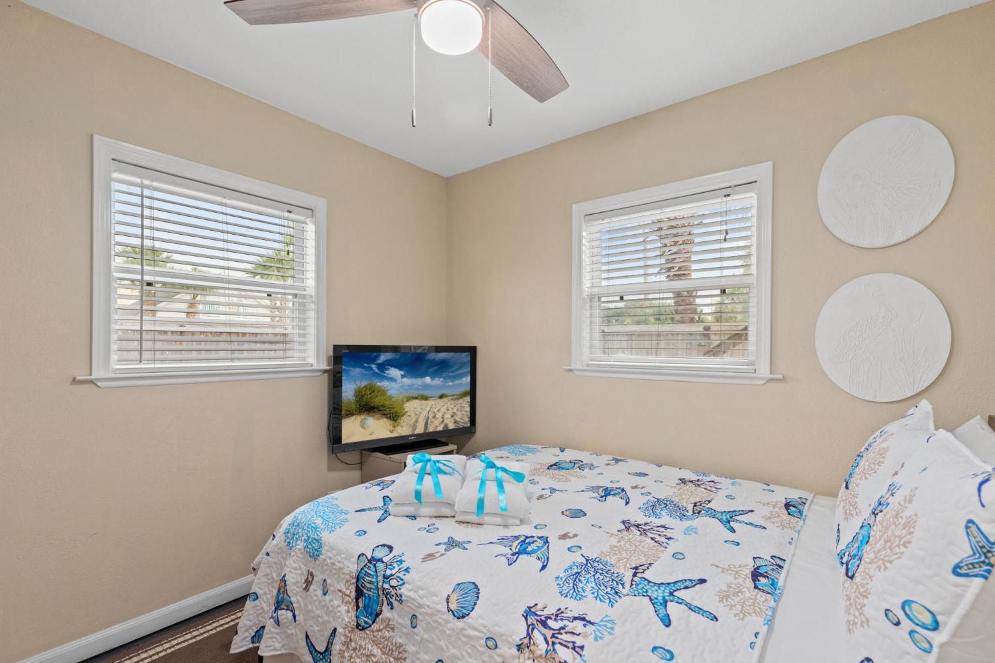 128 Kelly St | Beachy Keen