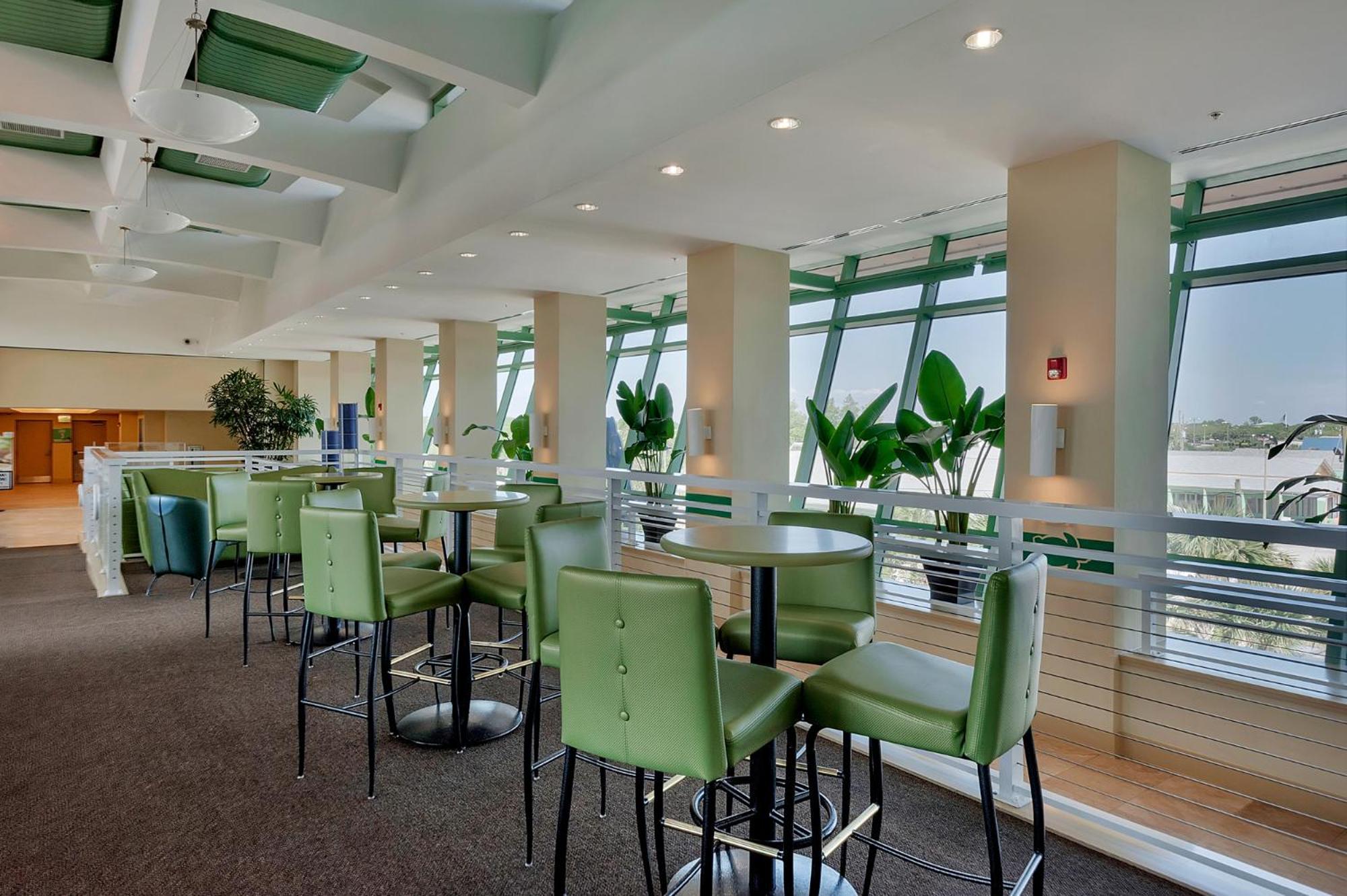 Emerald 1431 | Tucker's Tondo *