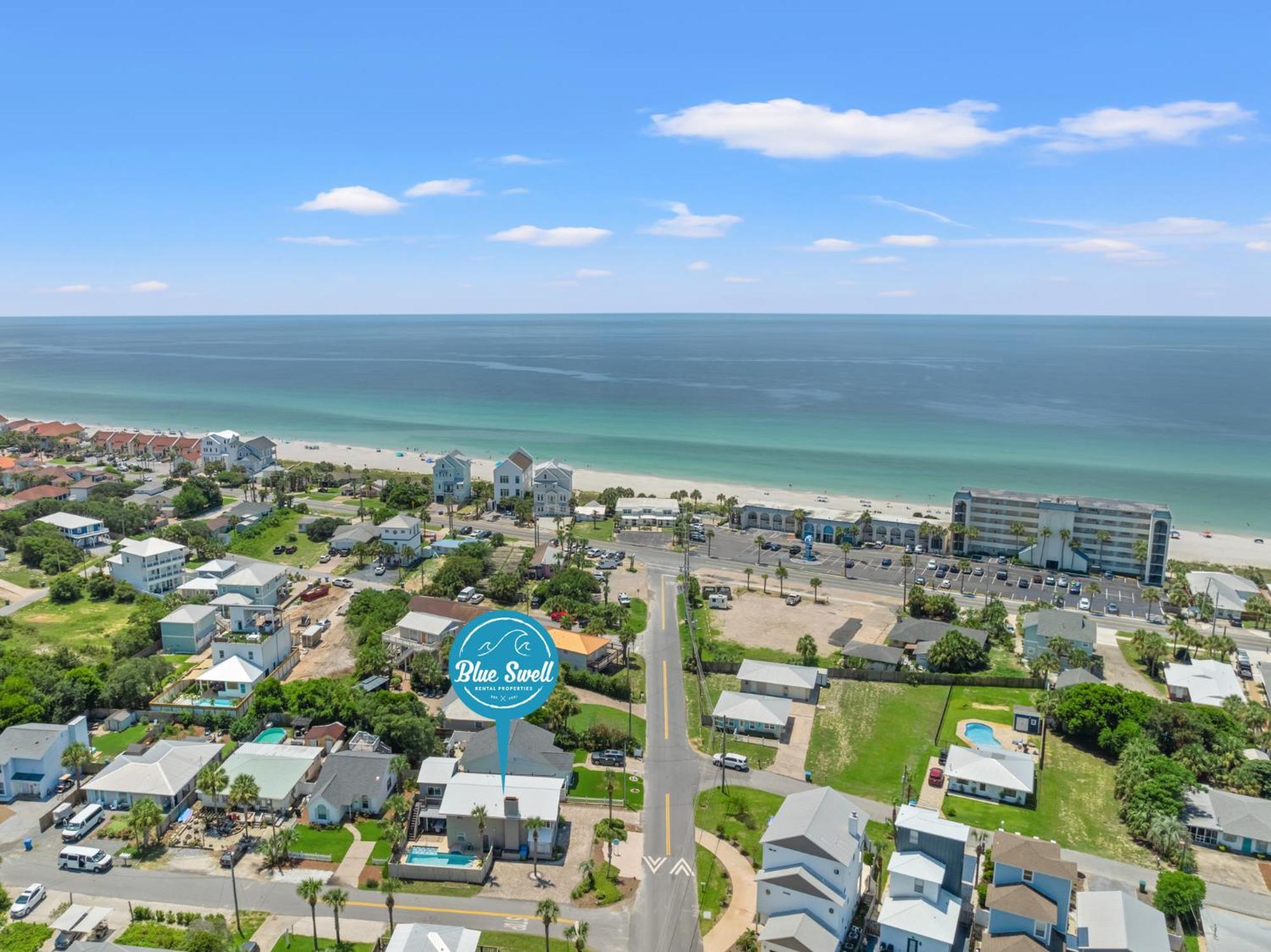 128 Kelly St | Beachy Keen Holiday home *