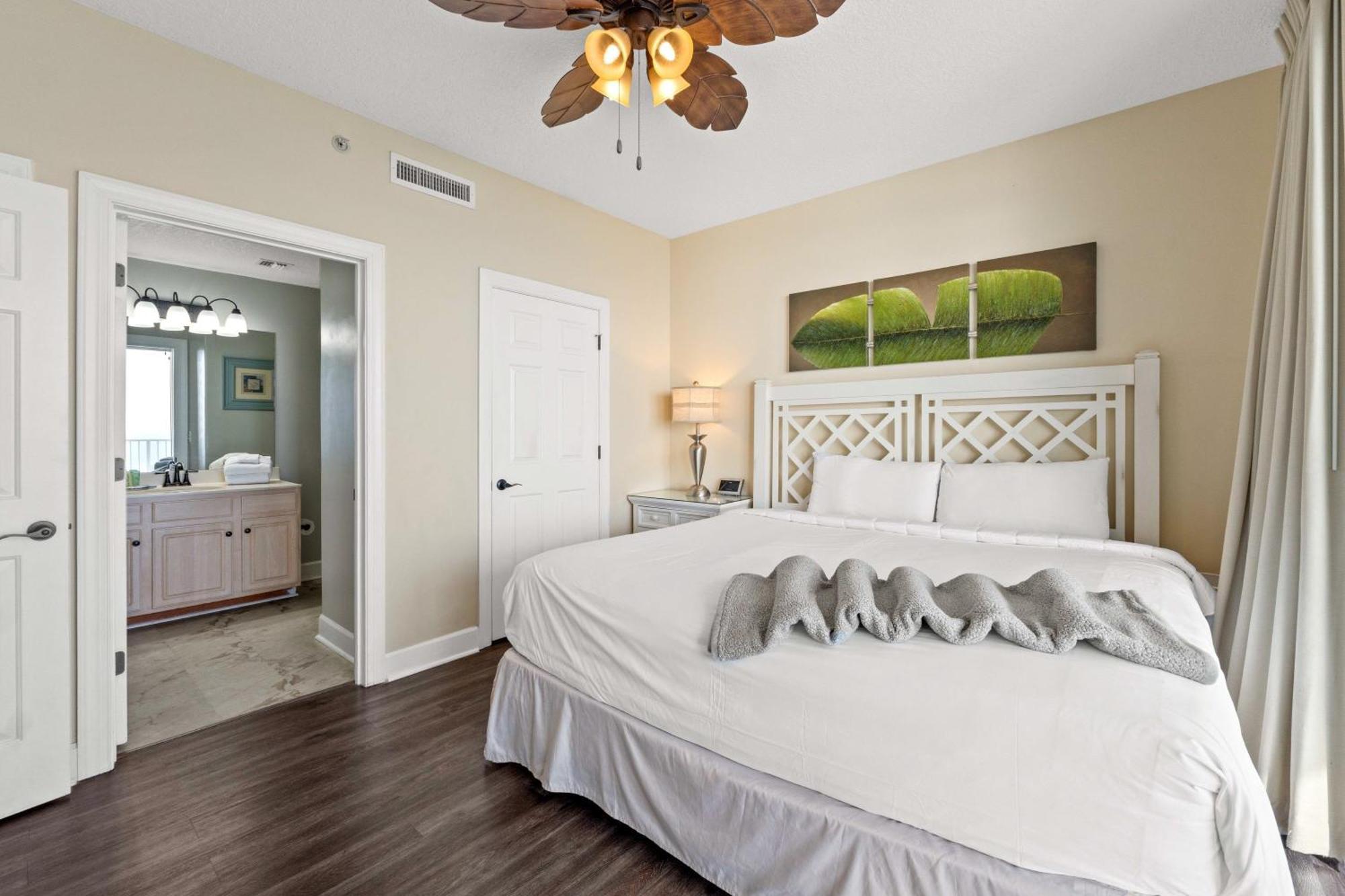 Twin Palms #1905 By Book That