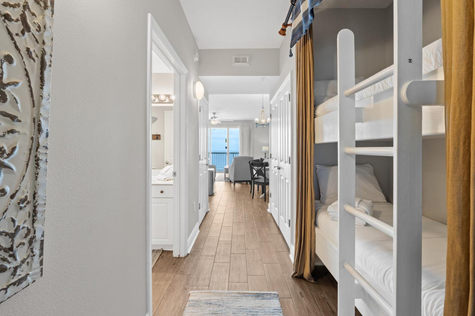 Holiday home Celadon #1104 By Book That Panama City Beach