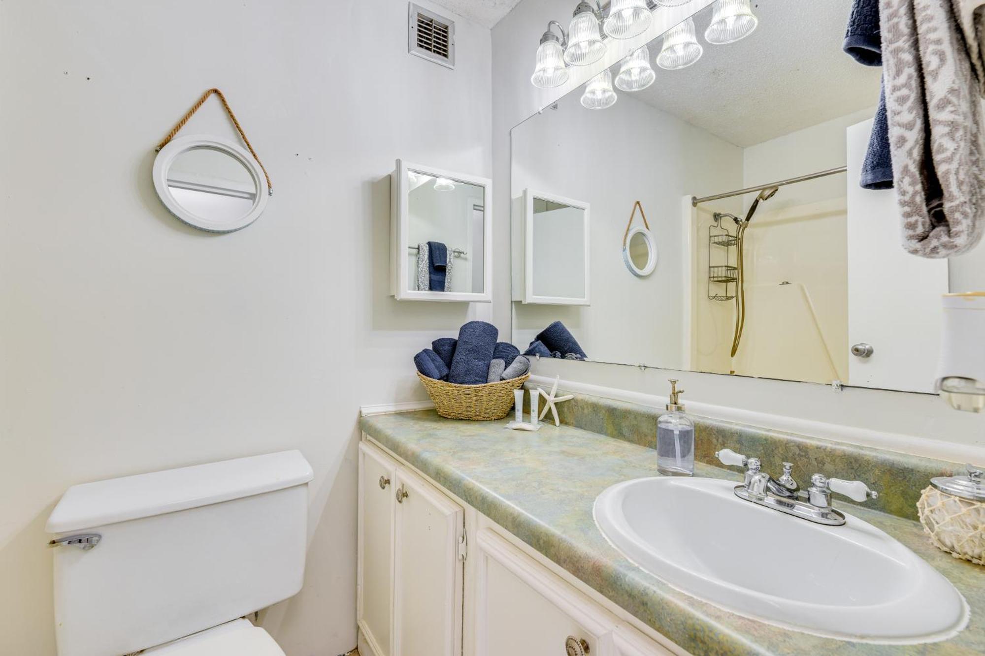 Panama With Amenities! * Panama City Beach