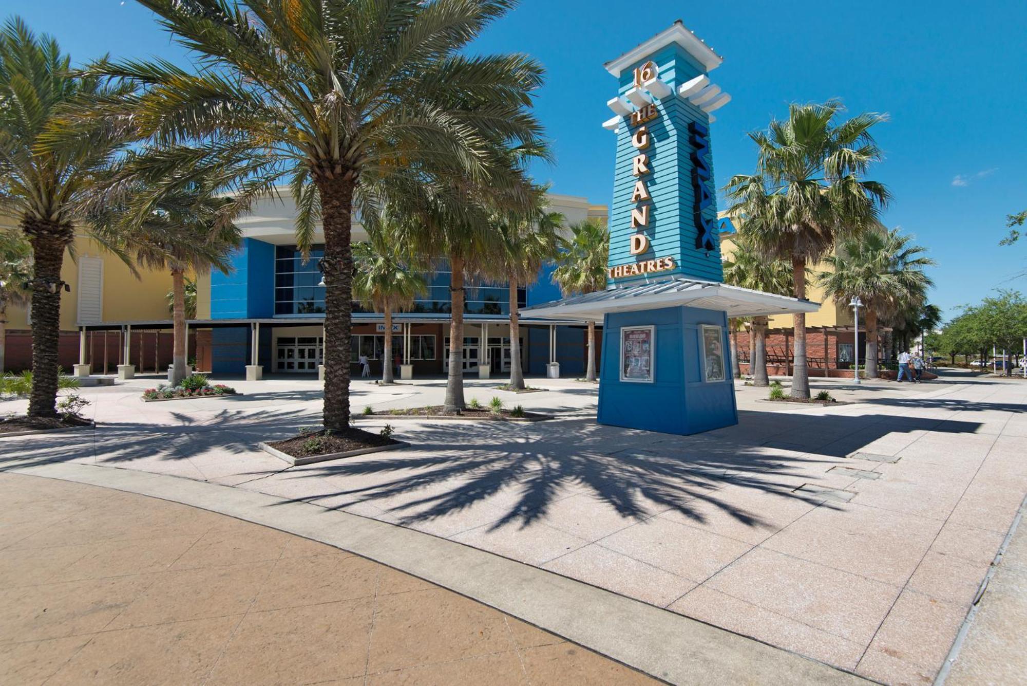Holiday home Large Balcony! Gulf Front Master Suite! Many Amenities On-site!