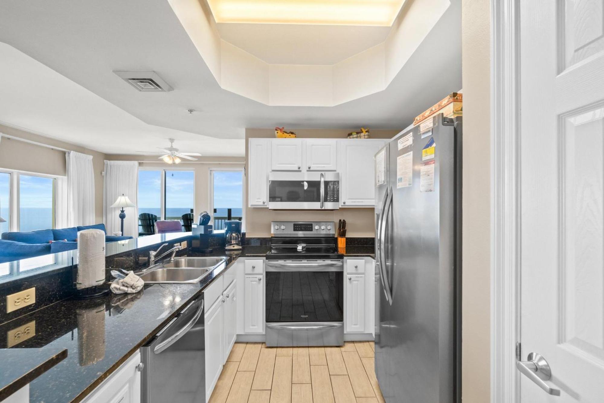 Calypso Towers Apartment *