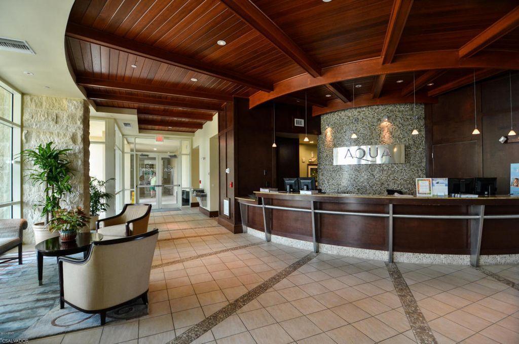 Aqua Gulf Front Holiday home