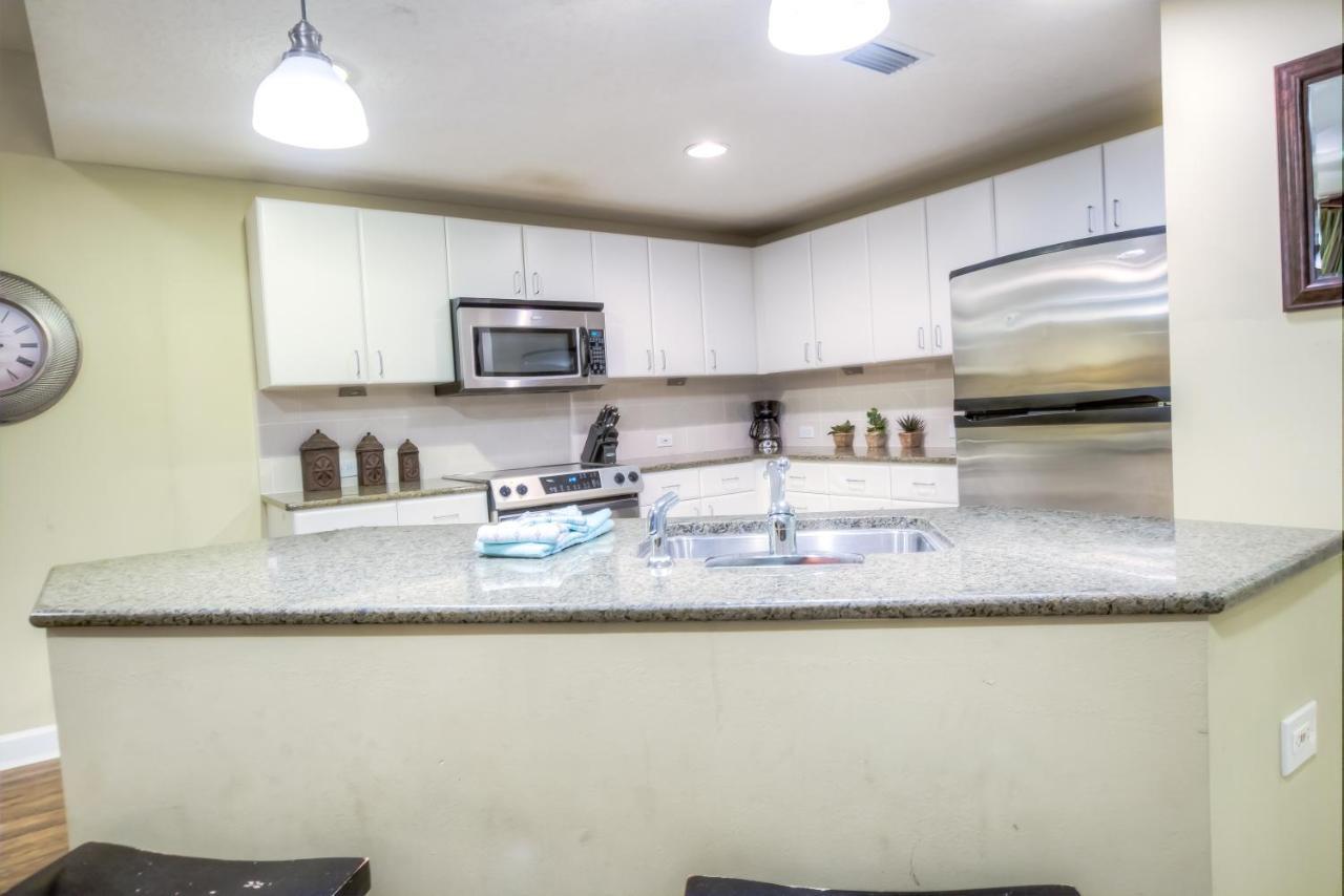Grand Panama 2-307 By Zia Apartment *