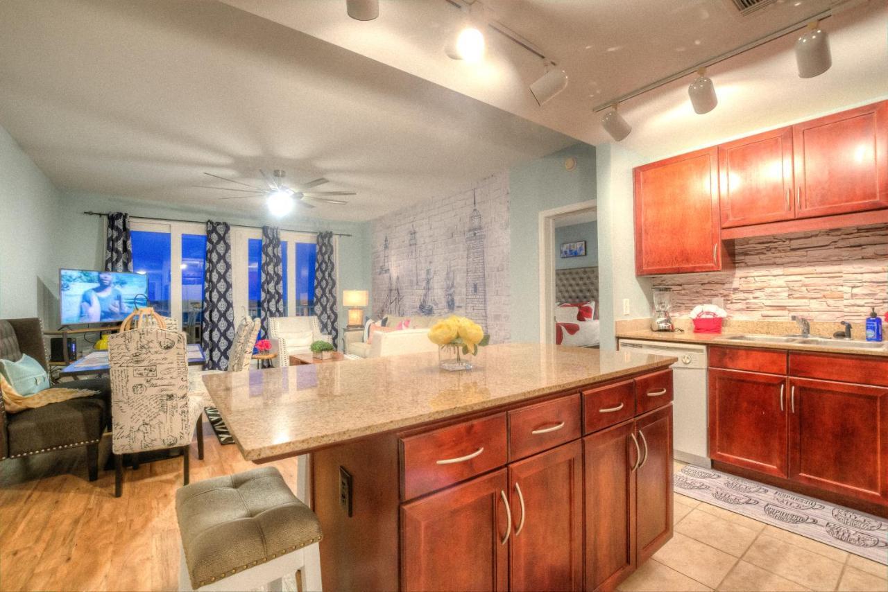 Laketown Wharf 631 By Aneliya Holiday home