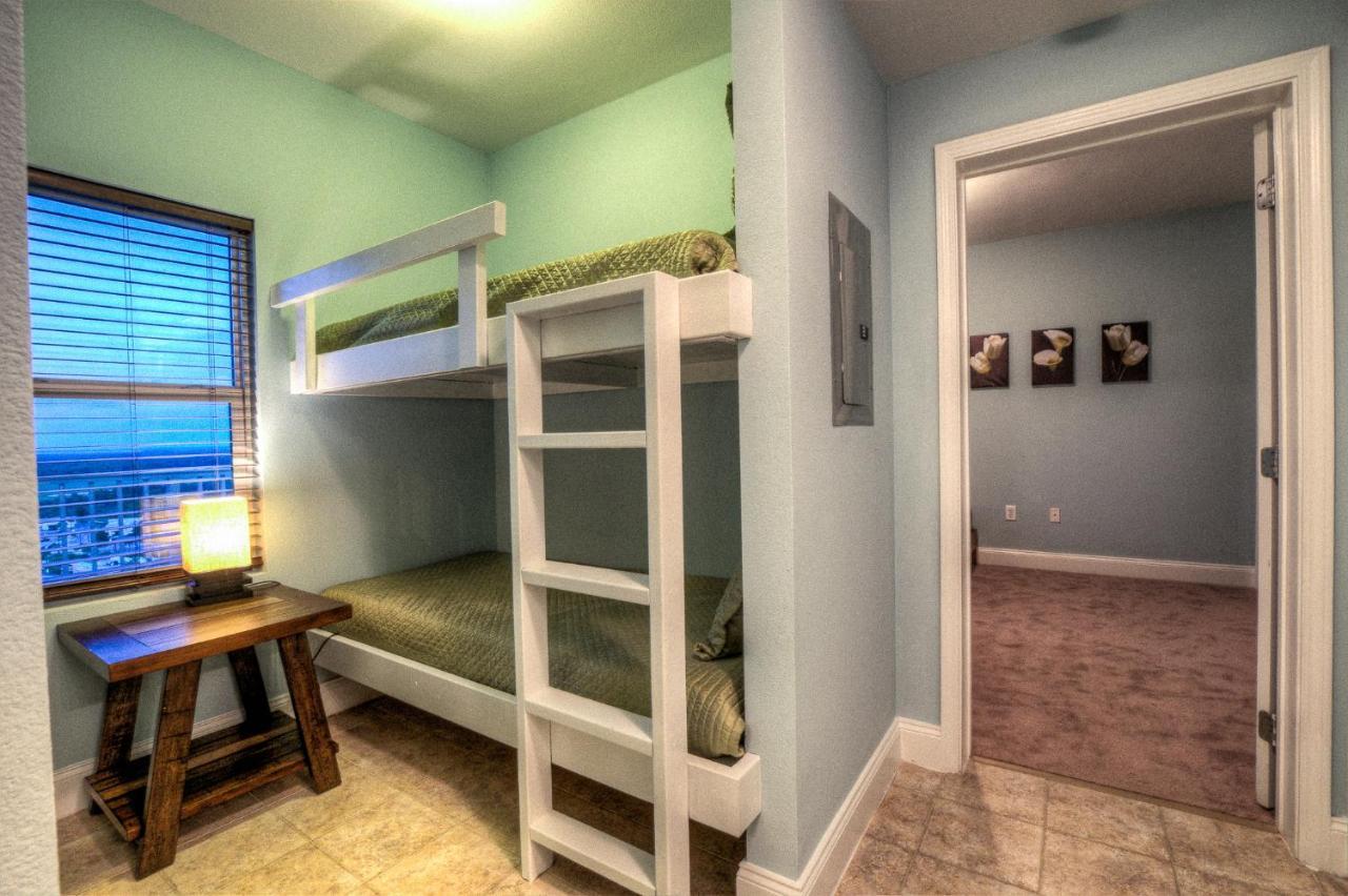 Laketown Wharf 1527 By Zia Holiday home