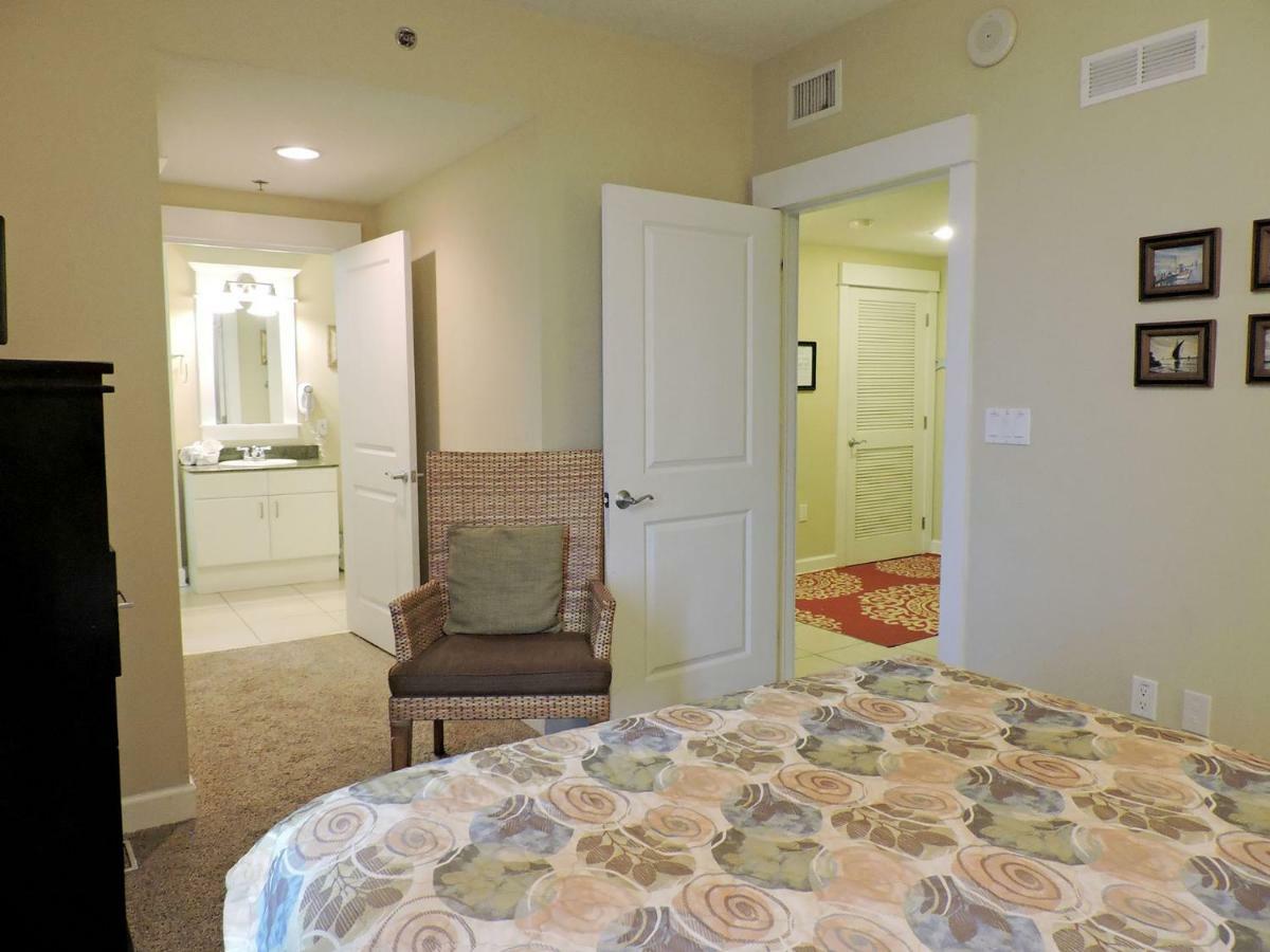 Grand Panama By Counts Oakes * Panama City Beach
