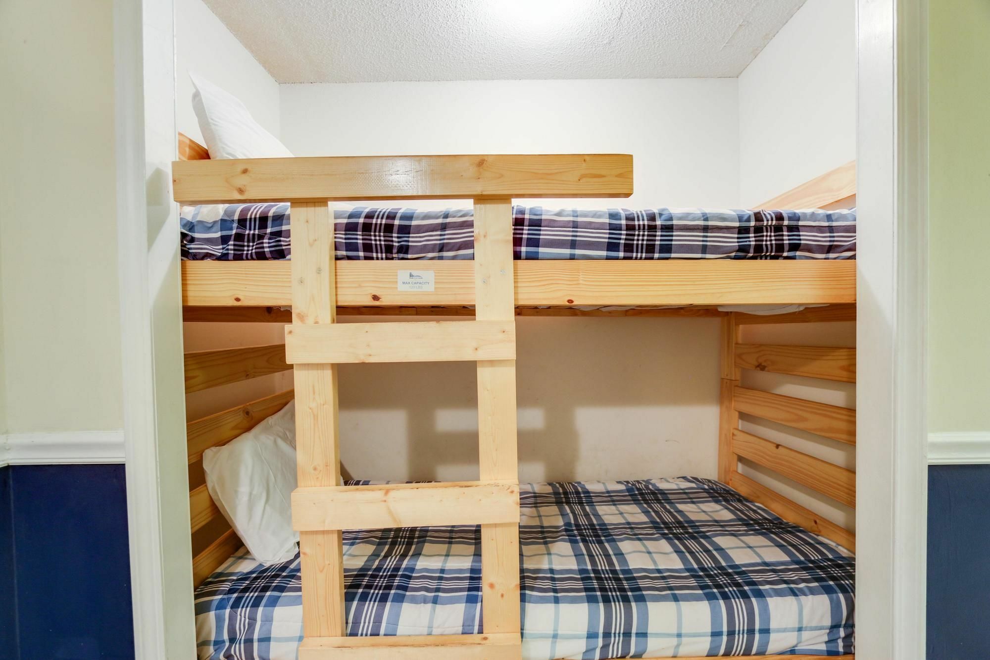 Apartment Moondrifter 608 *