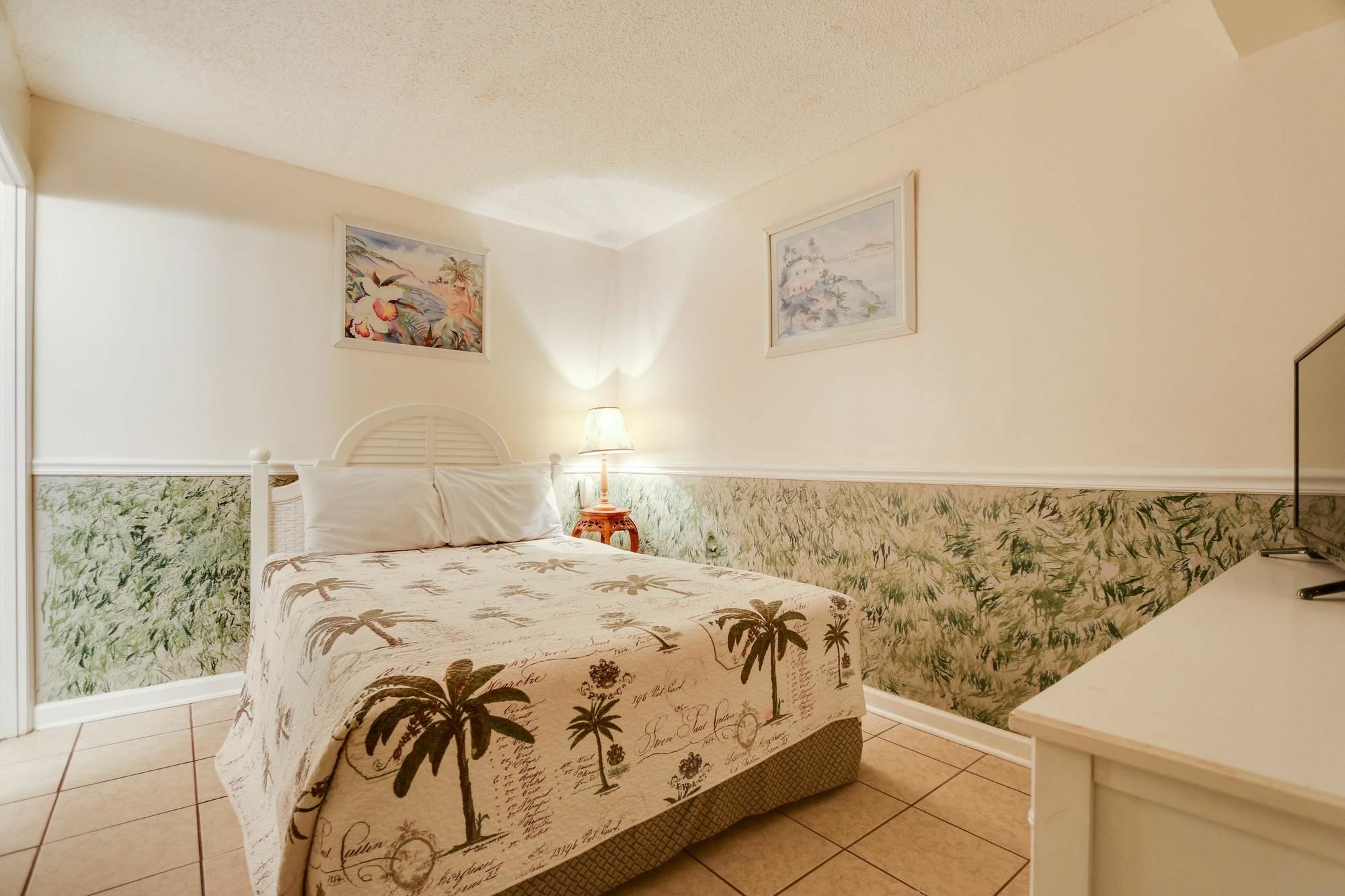 Apartment Moondrifter 608 *