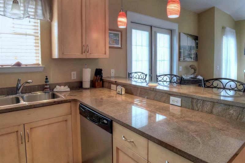 Seaview Village Unit 7 Apartment *