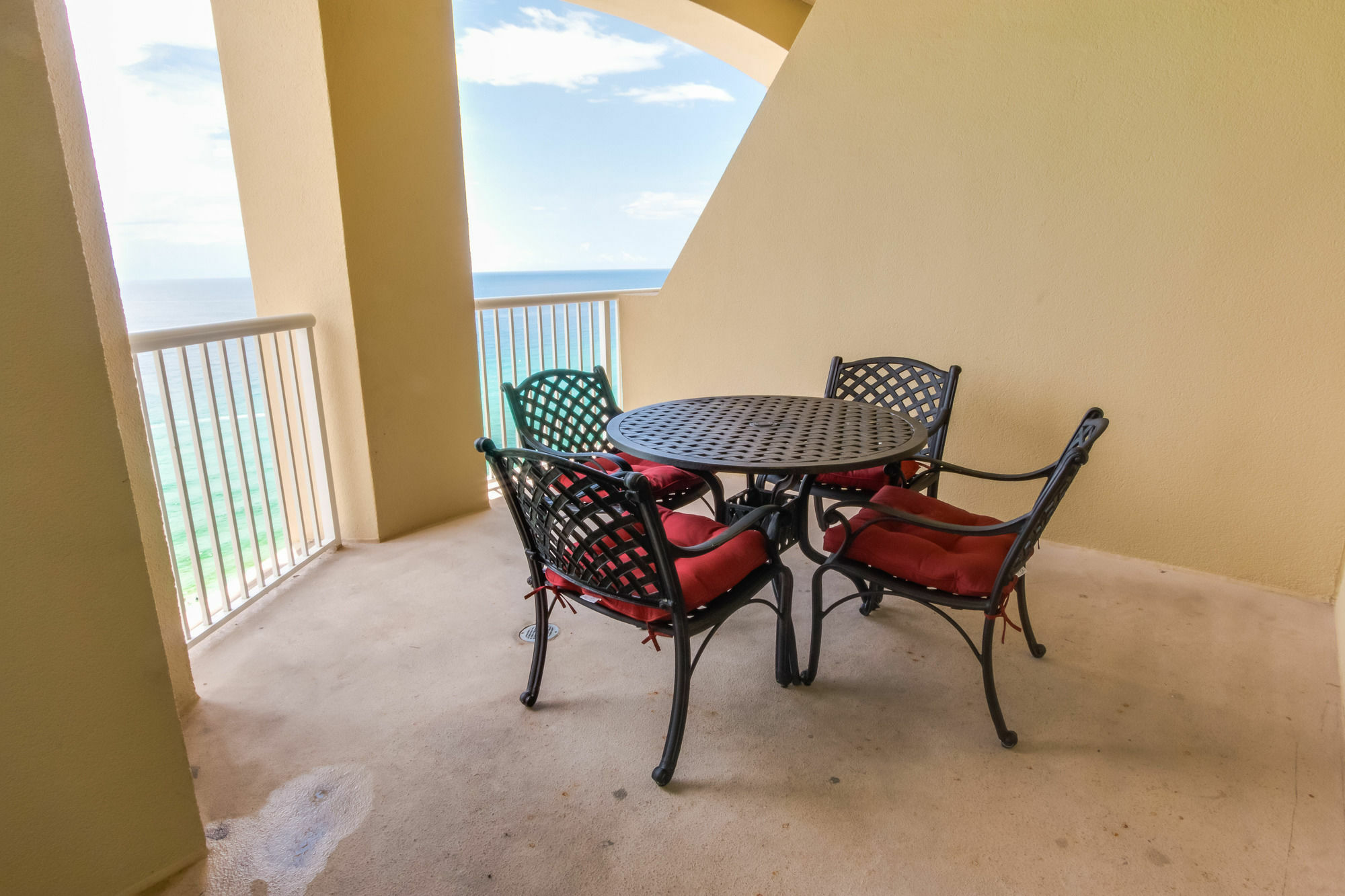 Grand Panama By Book That Apartment