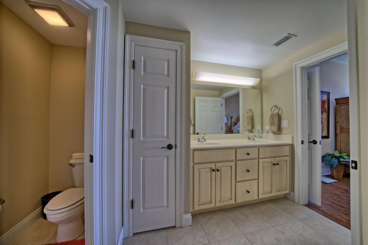 Roomy Oceanfront With Breathtaking View And Beachside Pool - Unit 1906 Apartment Panama City Beach