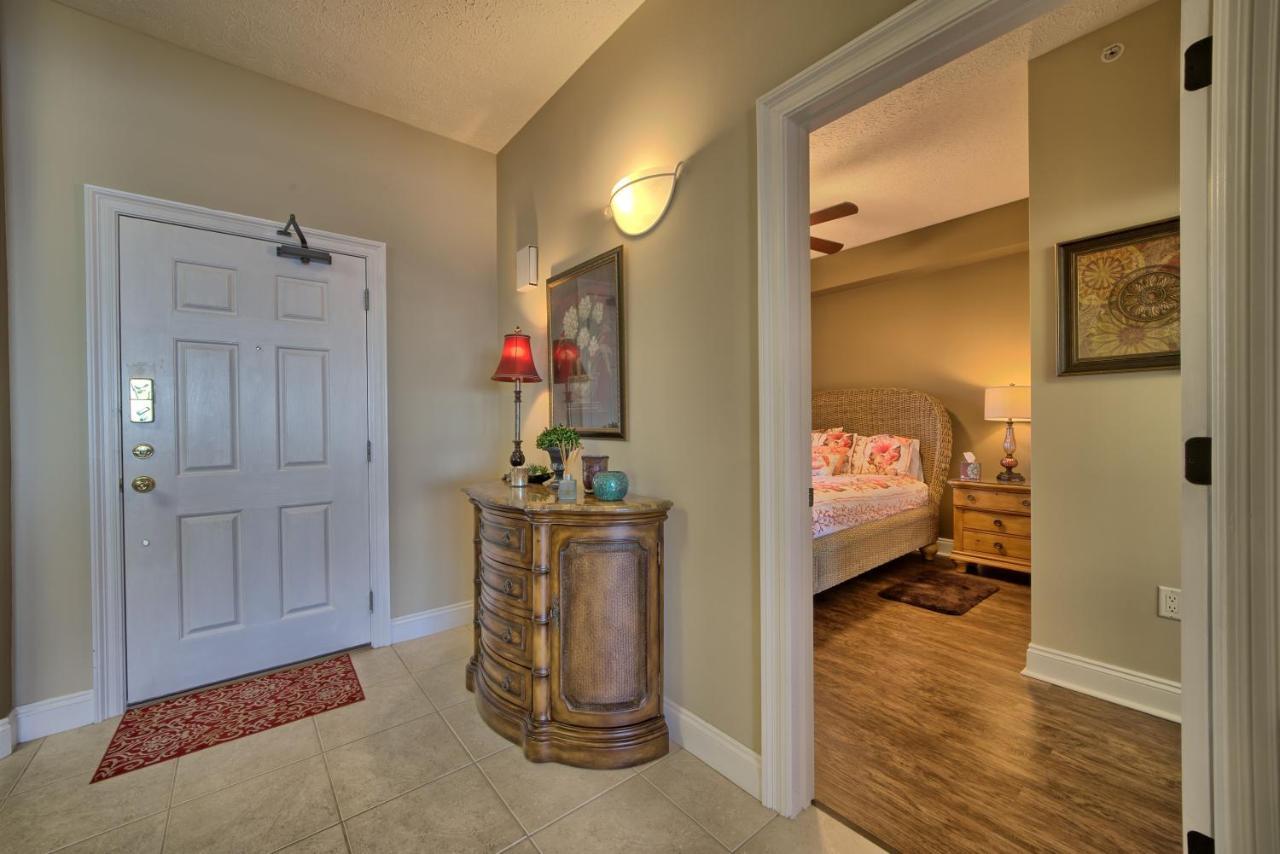 Roomy Oceanfront With Breathtaking View And Beachside Pool - Unit 1906 * Panama City Beach