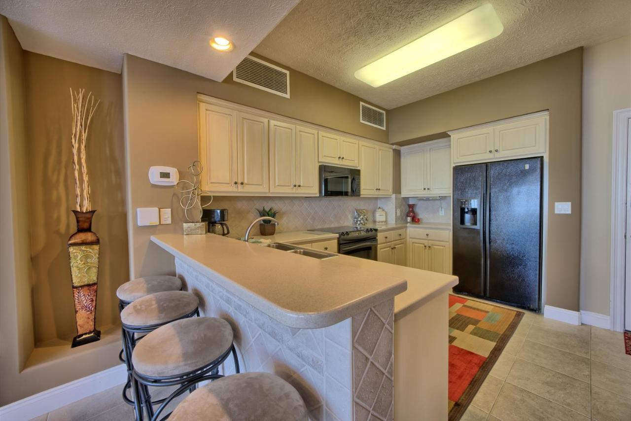 Roomy Oceanfront With Breathtaking View And Beachside Pool - Unit 1906 Apartment Panama City Beach