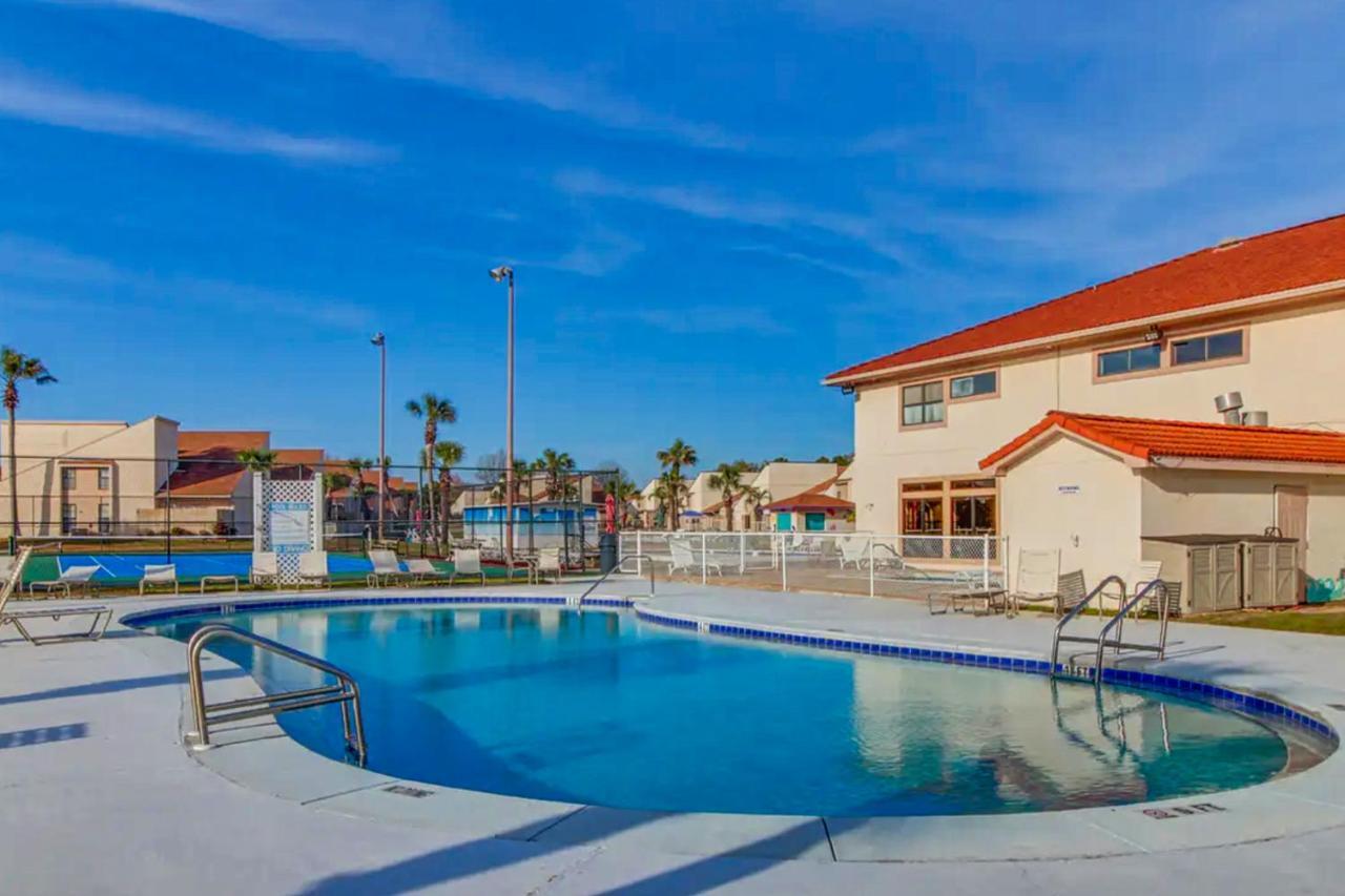 Hotel Horizon South #303