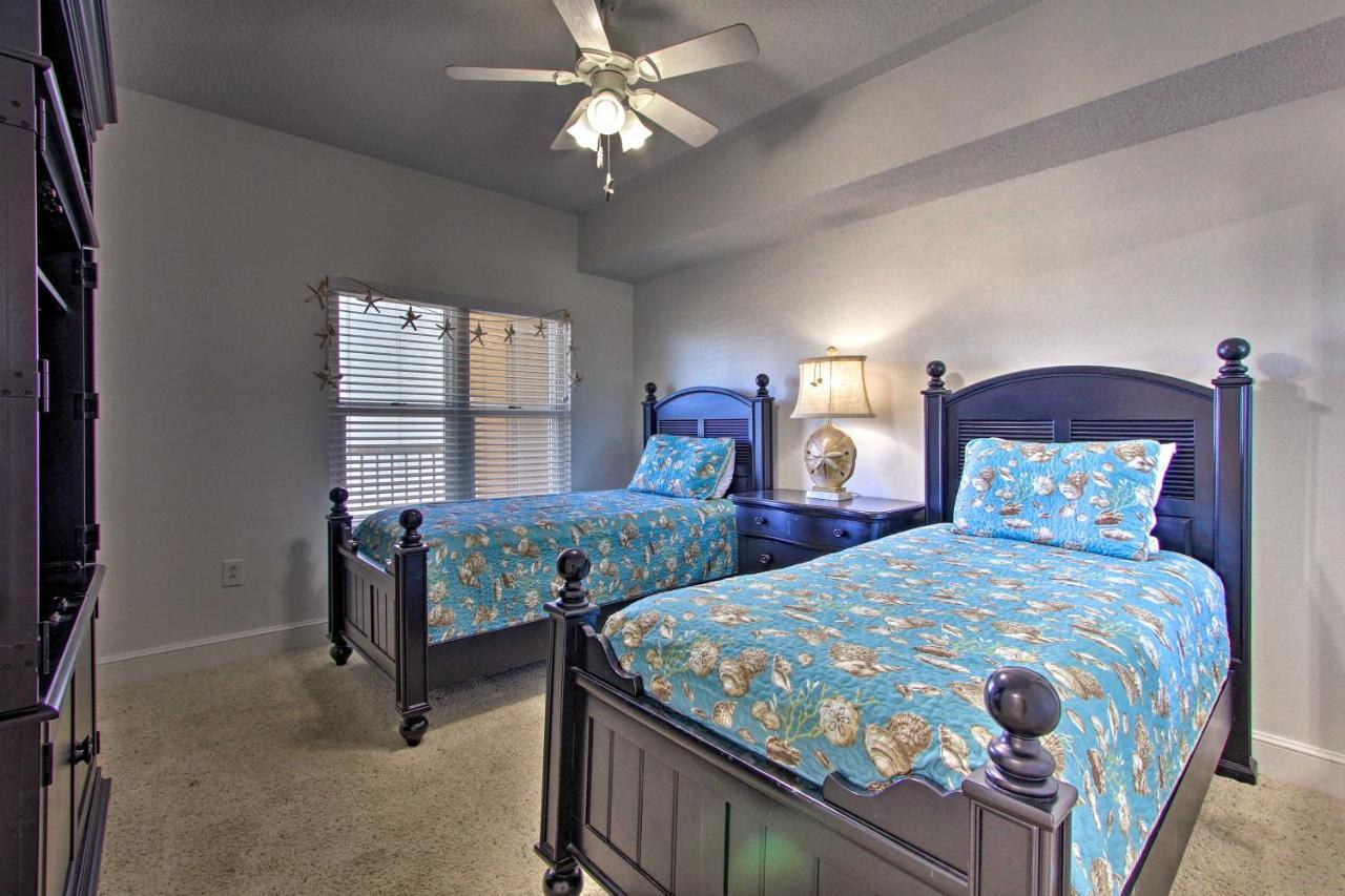 Apartment 9th-floor At Majestic Resort!