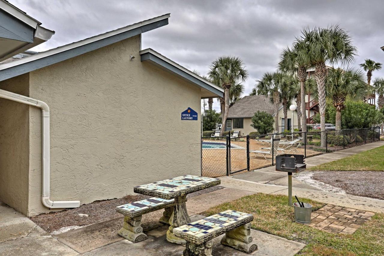 Convenient Pcb With Pool Access Walk To *