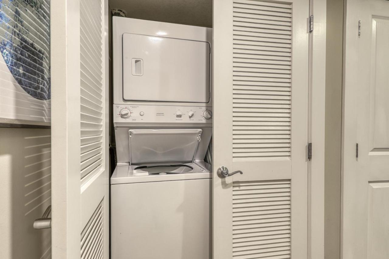 Apartment Grand Panama Tower 1 Unit 1708 *