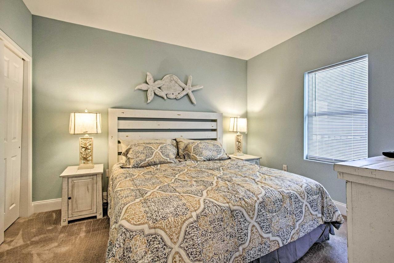 Lakefront With Community Pools - Walk To Apartment Panama City Beach