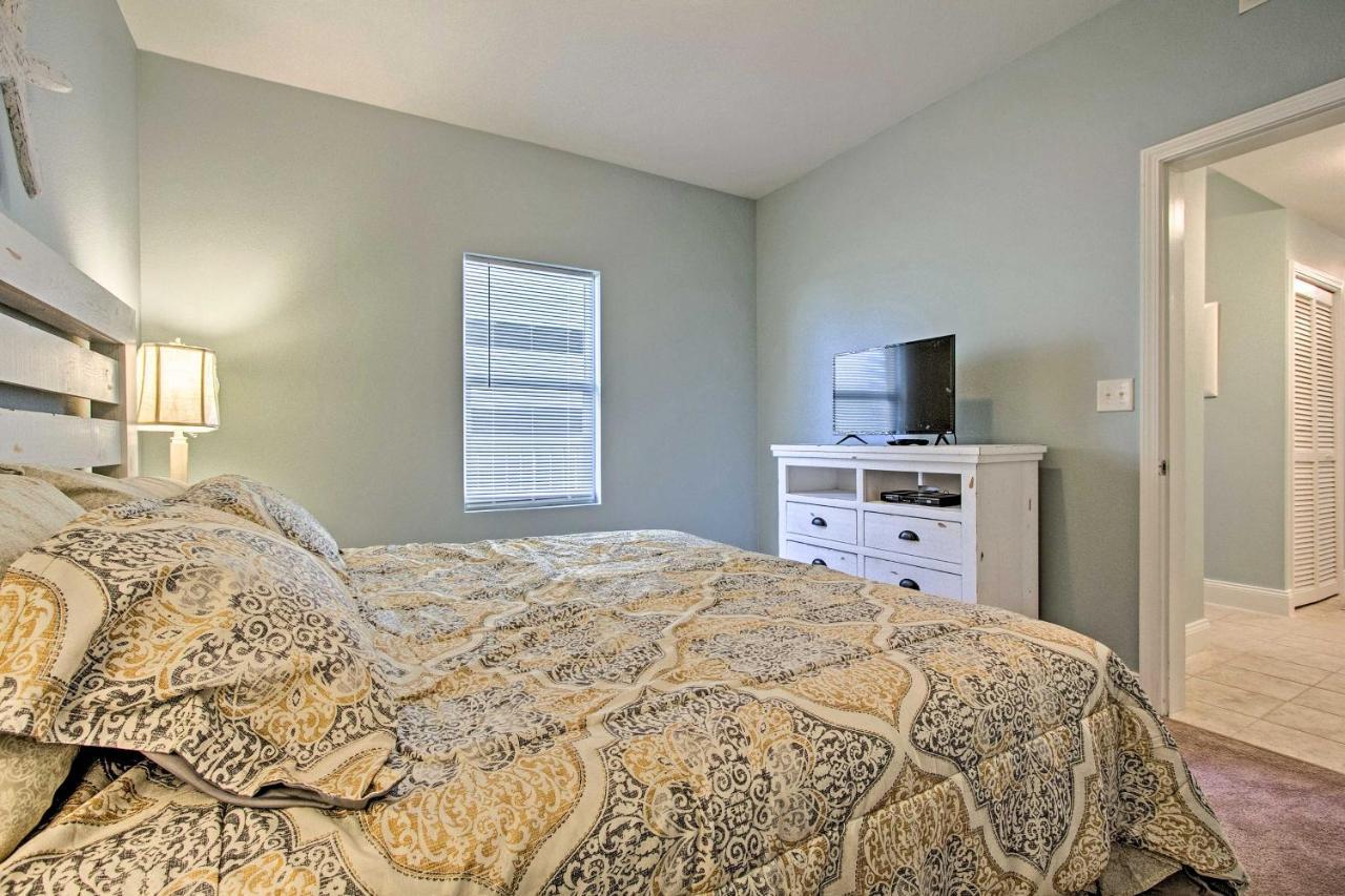 Lakefront With Community Pools - Walk To Apartment Panama City Beach