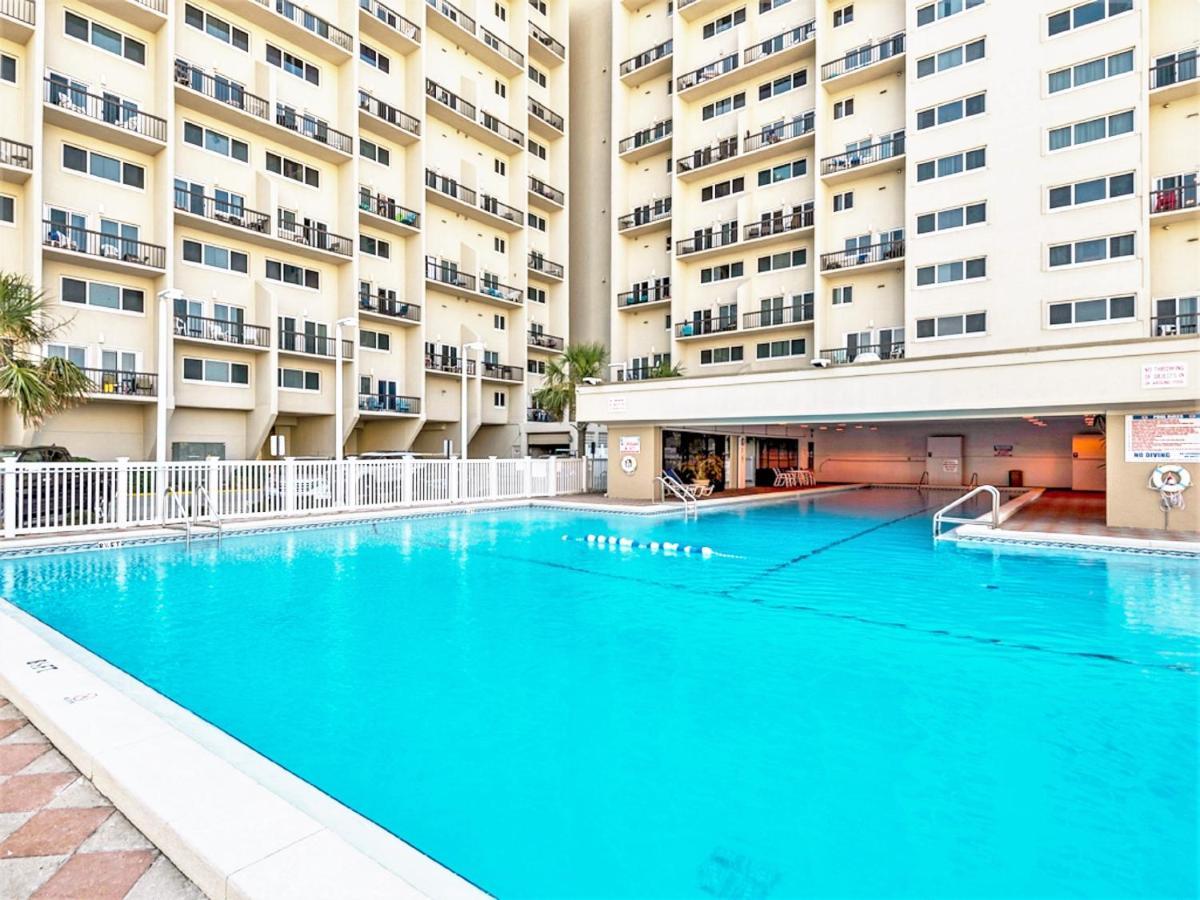 Apartment Pinnacle Port *