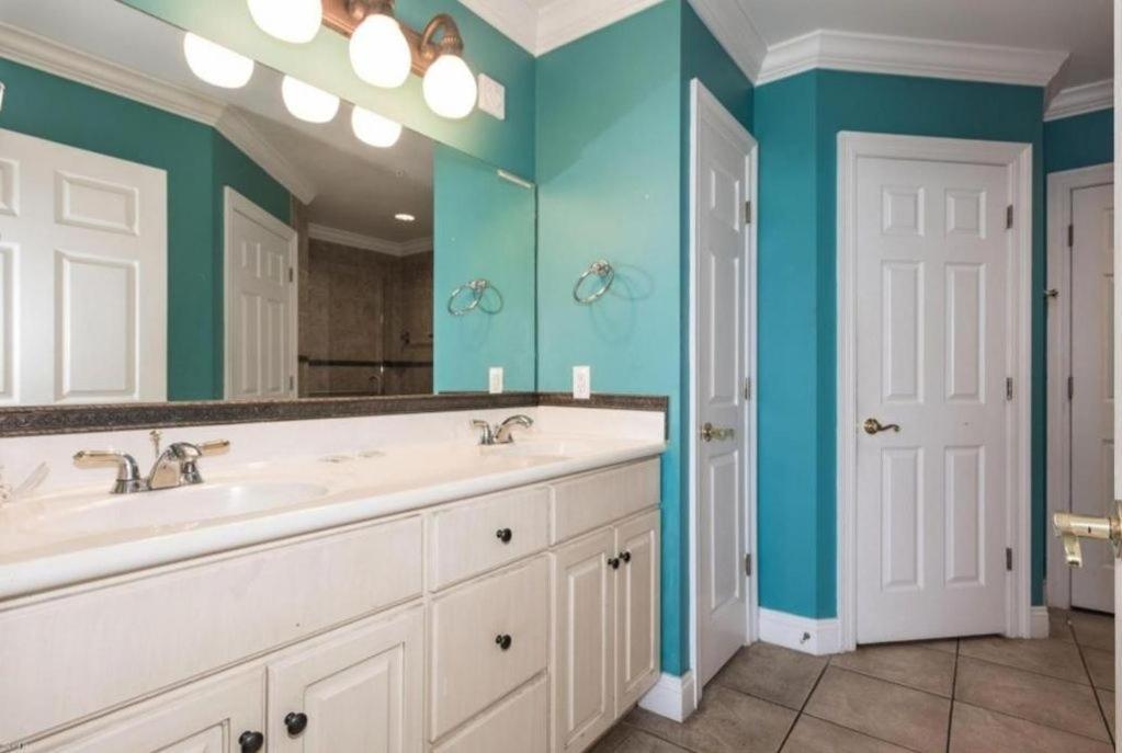 Wonderful Tropical With And Fitness Center Access - Unit 0102 * Panama City Beach