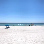 Surf Song - Beachfront Home With Swimspa!