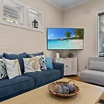 Searenity Now - Sznl Hot Tub, Community Pool, 5 Min Walk To Beach, Free Daily Activities, & More!