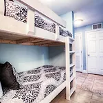 Laketown Wharf 734 By Aneliya