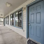 Pcb Condo With Balcony Close To The Beach!
