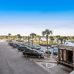 Pinnacle Port A-101
