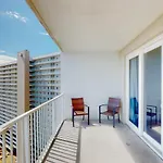 Laketown Wharf 1732