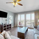 Laketown Wharf 1038