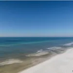 Silva Sands