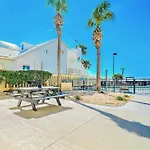 Sunbird Resort! 1 Bd Beach Condo! Free Beach Chair Service! By Dolce Vita Getaways Pcb!