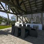 Serenade By The Sea