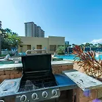 Emerald Beach 1035