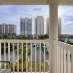 Tidal Charm By Avantstay Walk To Beach Community Pool Balcony Ocean Views