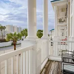 Tidal Charm By Avantstay Walk To Beach Community Pool Balcony Ocean Views