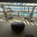 Grand Panama 205