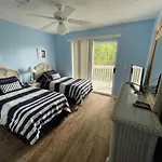 Peachtree Place II C202