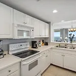 Majestic Condo- Tower 2 #206 3 Bedroom 3 Ba Low Floor!