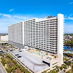 She Sells Seashells By The Seashore - Laketown Wharf #725 By Nautical Properties